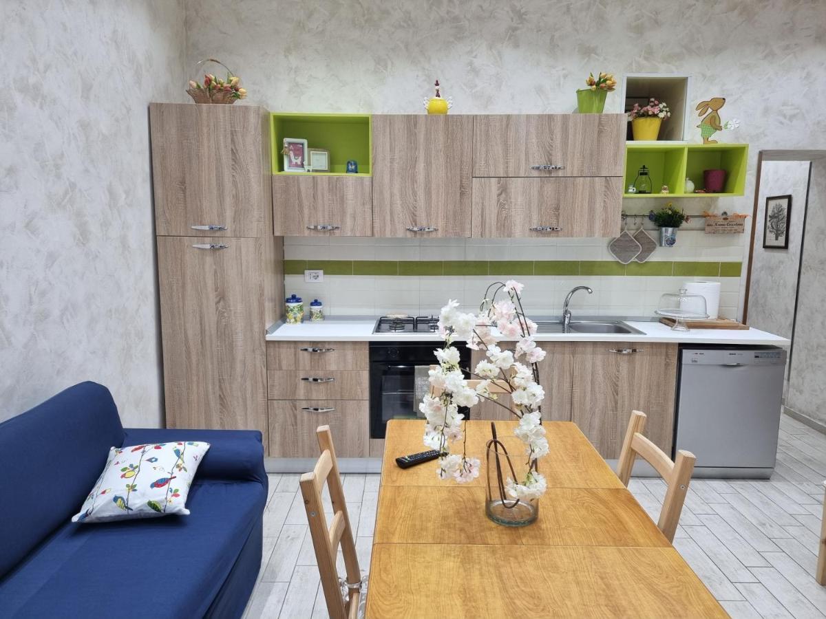 Casa Vacanza Sweet Home Giardini-Naxos Zewnętrze zdjęcie