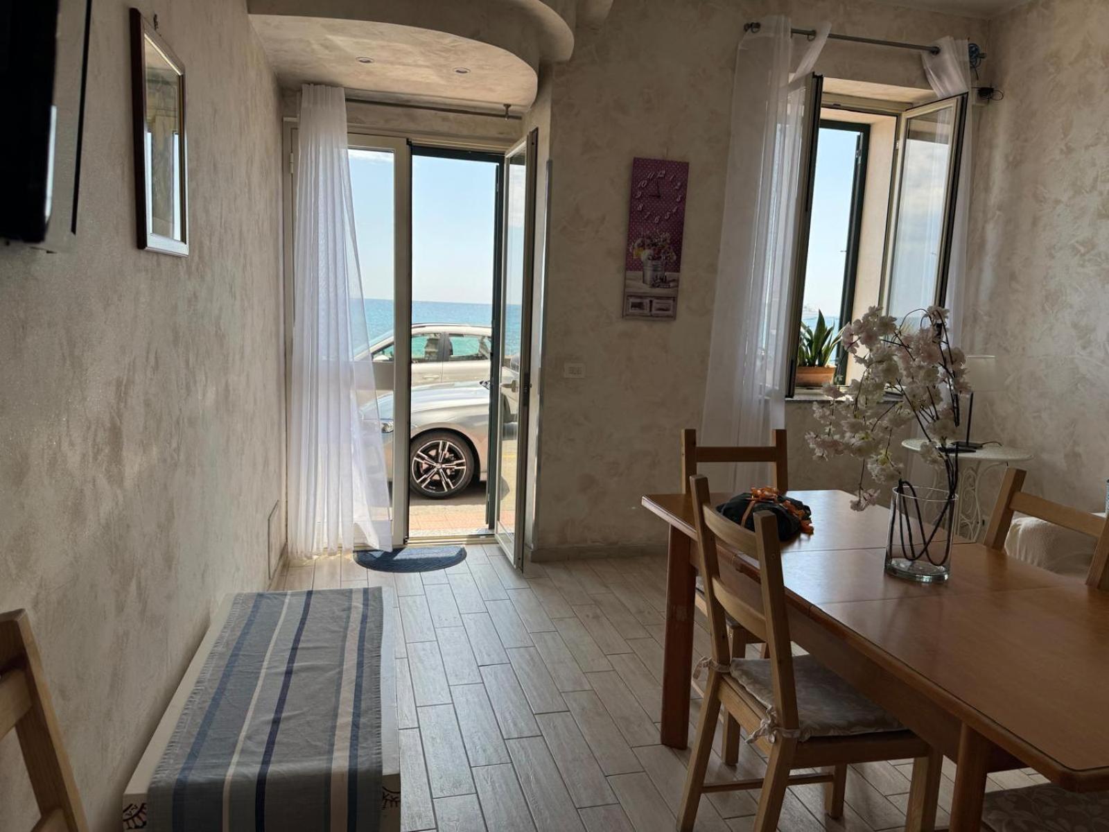 Casa Vacanza Sweet Home Giardini-Naxos Zewnętrze zdjęcie