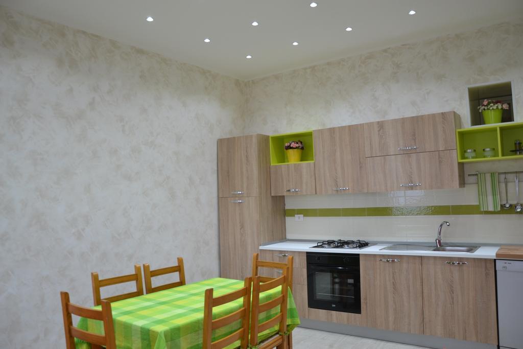 Casa Vacanza Sweet Home Giardini-Naxos Zewnętrze zdjęcie