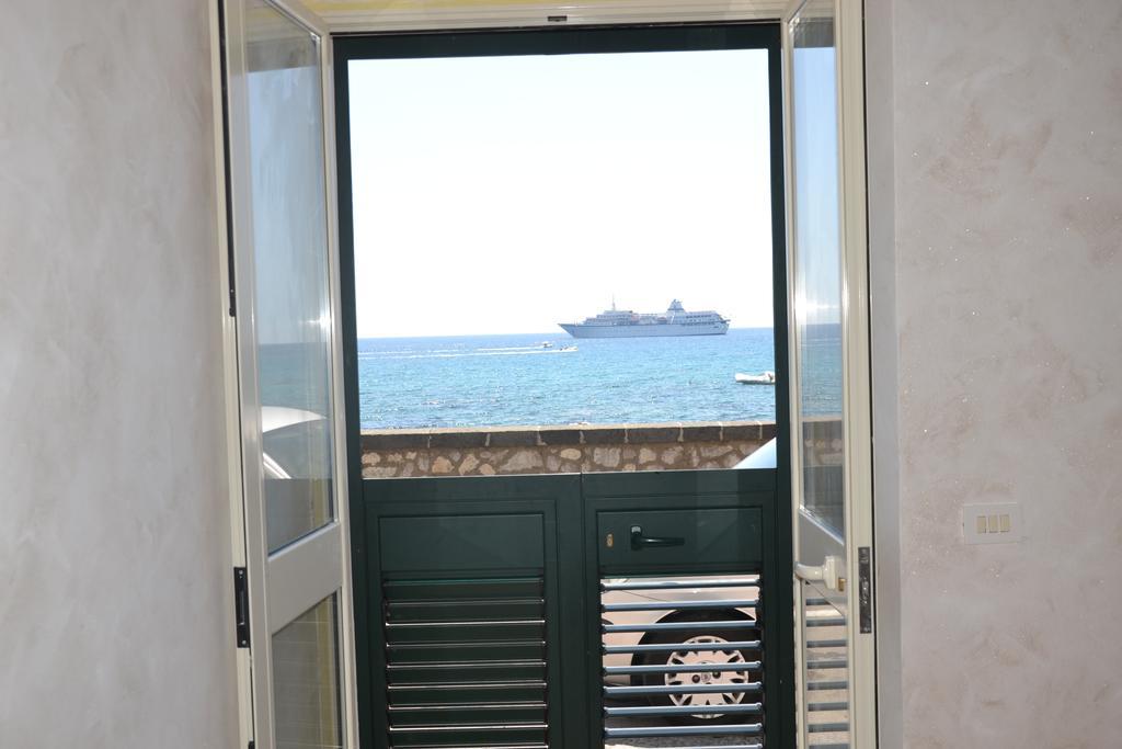 Casa Vacanza Sweet Home Giardini-Naxos Zewnętrze zdjęcie