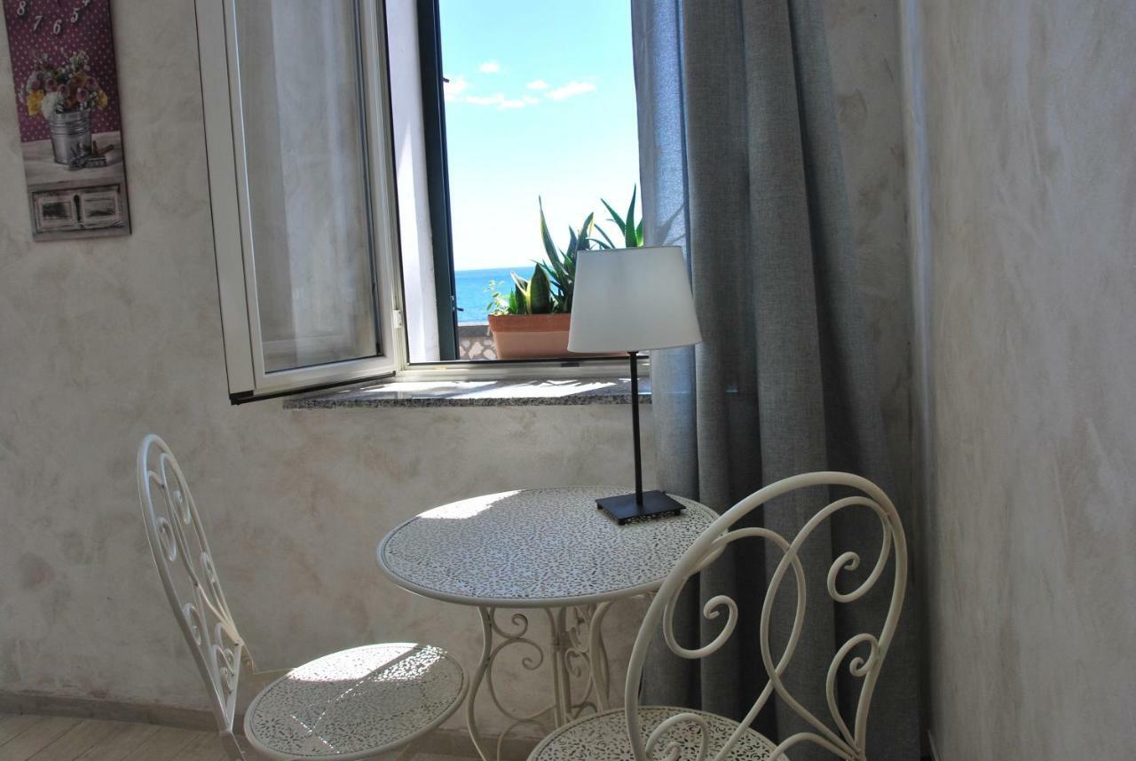 Casa Vacanza Sweet Home Giardini-Naxos Zewnętrze zdjęcie