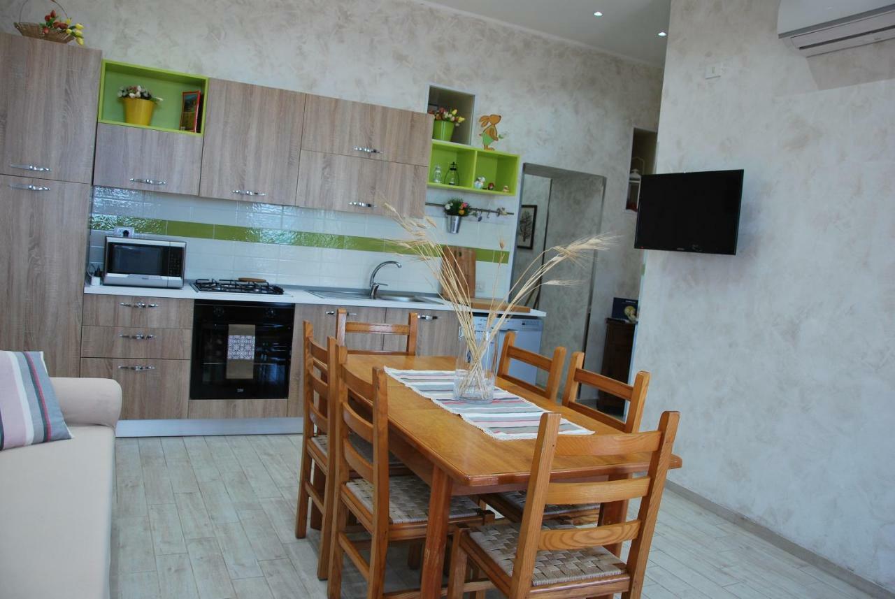 Casa Vacanza Sweet Home Giardini-Naxos Zewnętrze zdjęcie